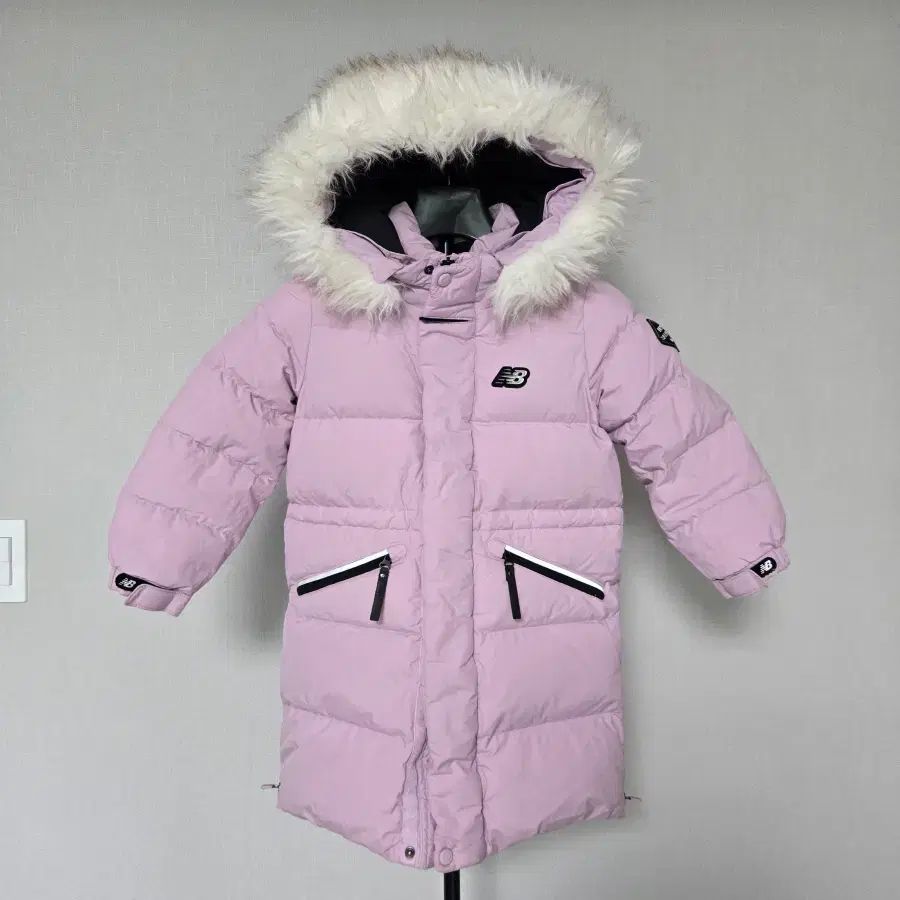 BFJ1030869 ミニ圧着工具 エビ AK1MA2 軽量・コンパクトで手にフィット