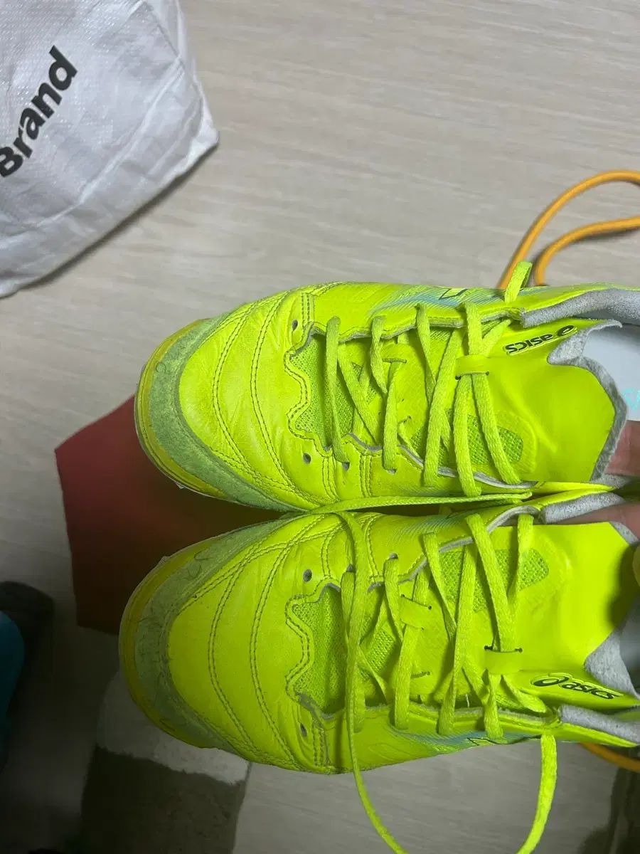 アシックス TeSTAR タキ tf 265