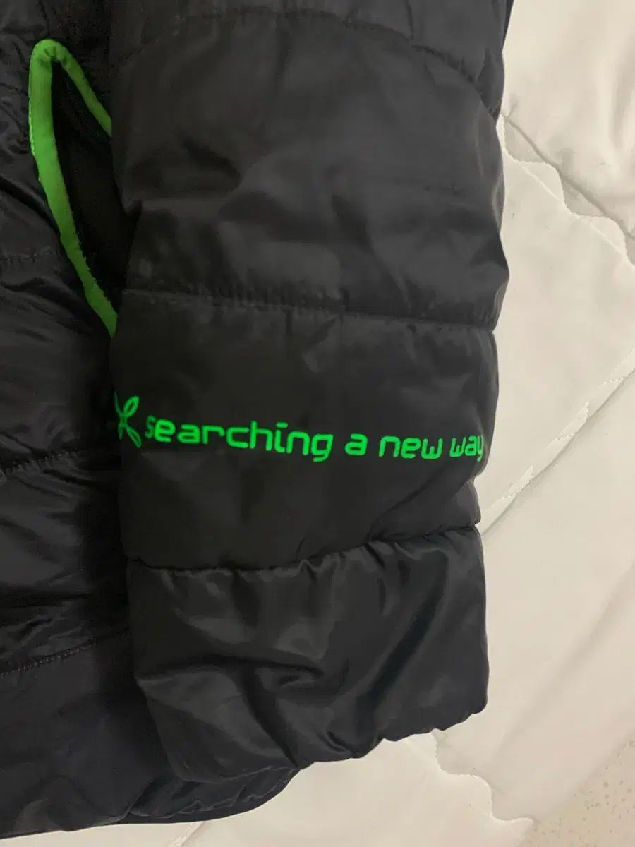 MONTURA モンチュラ ダウン