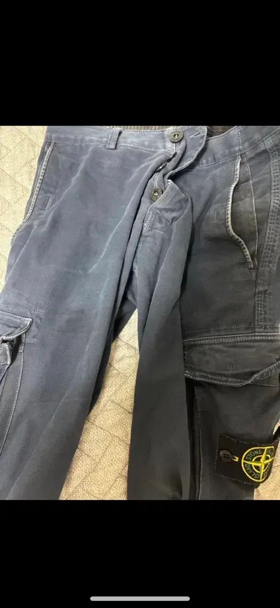 STONE ISLAND ストーンアイランド ネイビー カーゴ ズボン