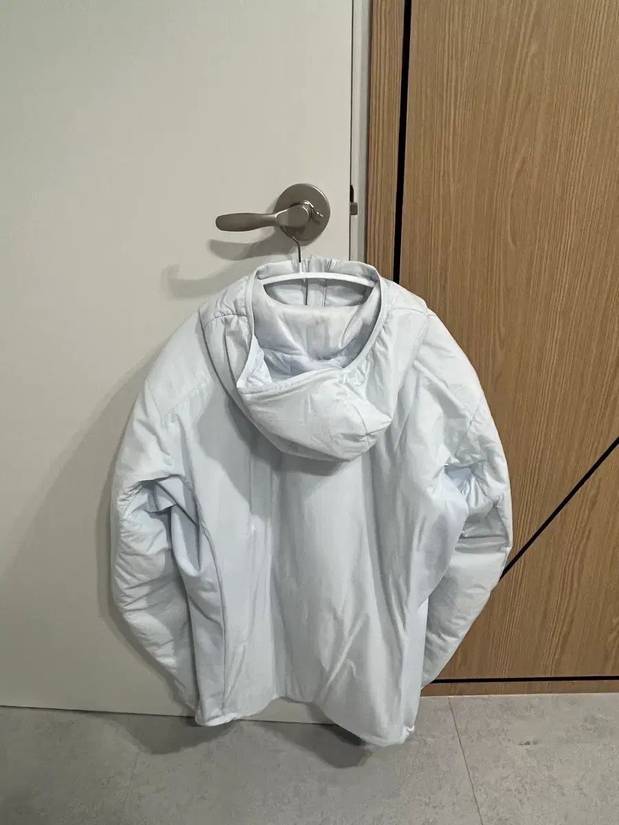 ARC TERYX アークテリクス Atom アトム フーディ デイブレイク