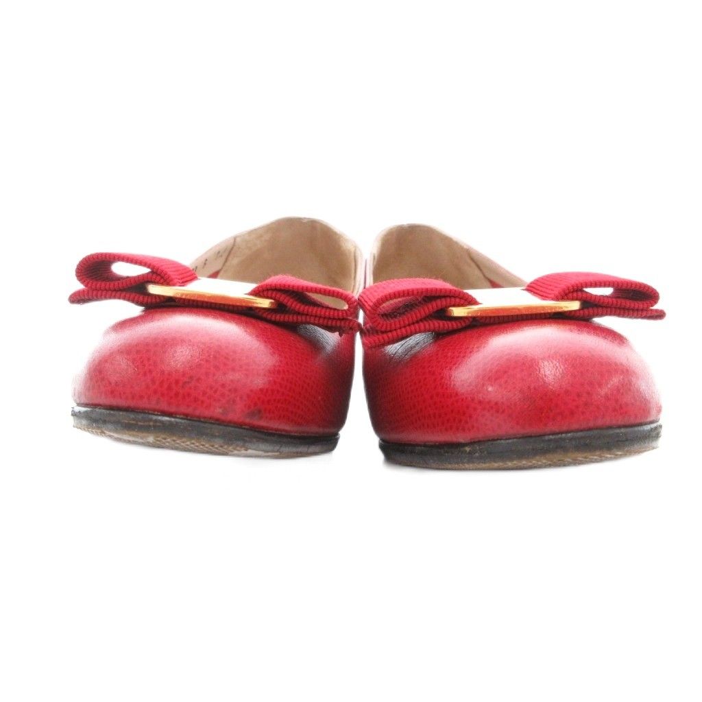 サルヴァトーレフェラガモ Salvatore Ferragamo ヴァラ パンプス