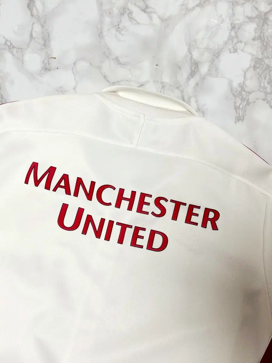 ナイキ マンチェスター ユナイテッド 13-14 トラックジャージ トレーナー ジャージ ジャケット