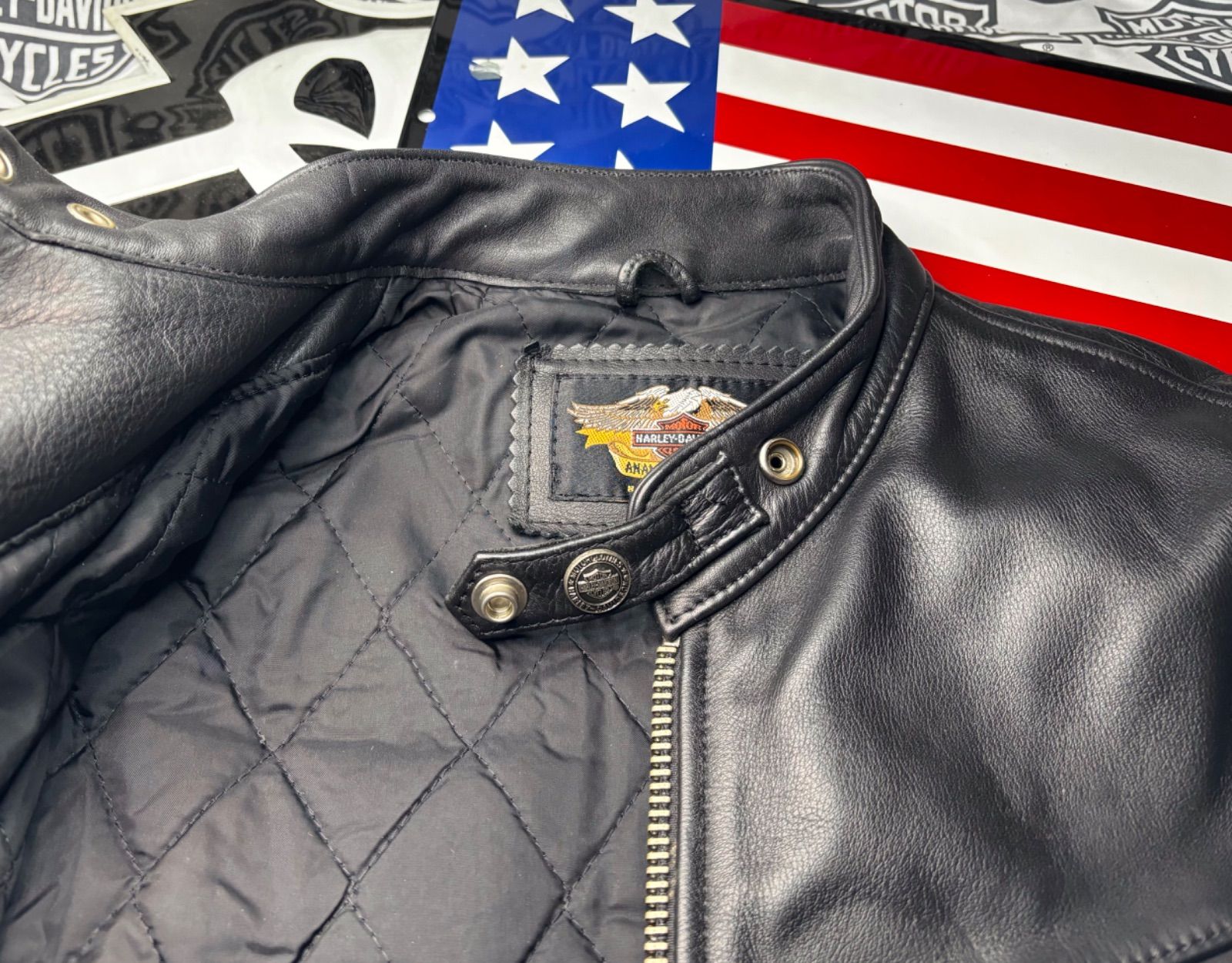 ⭐️ ハーレーダビッドソン 背面&袖・金糸・本革製パッチの限定