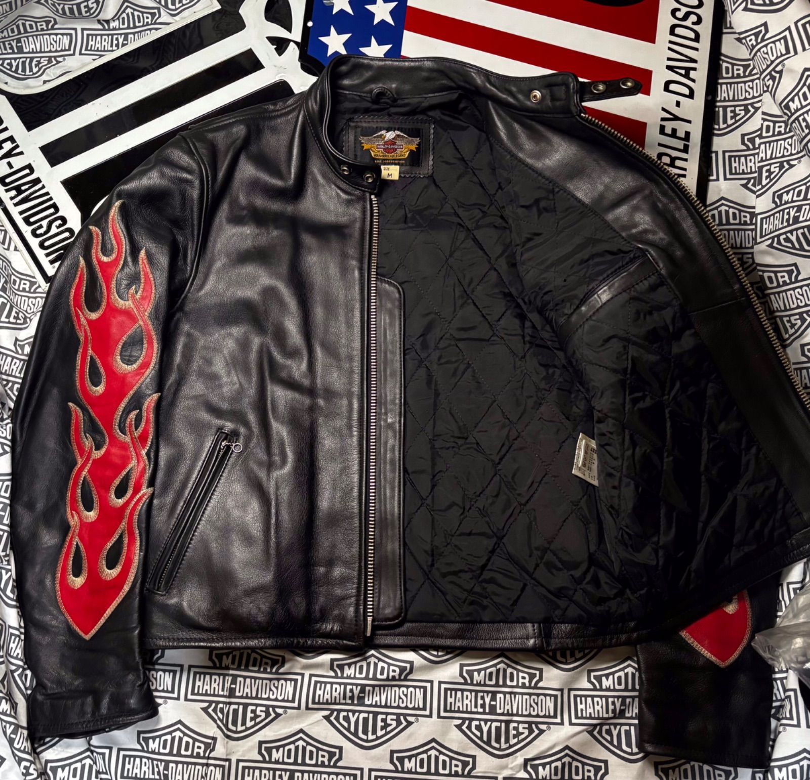 ⭐️ ハーレーダビッドソン 背面&袖・金糸・本革製パッチの限定