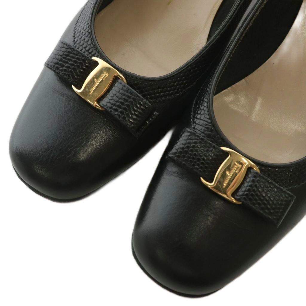 サルヴァトーレフェラガモ Salvatore Ferragamo ヴァラリボン パンプス