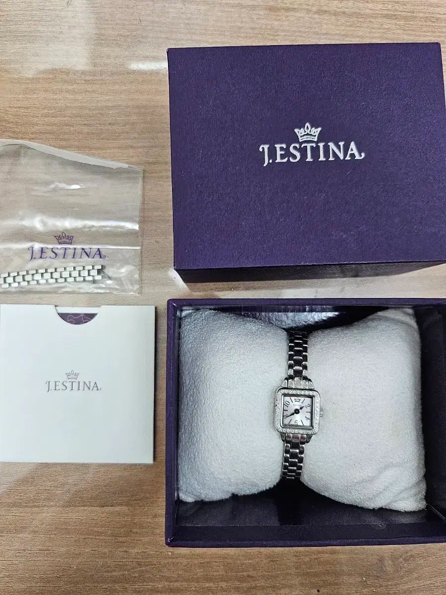 J.ESTINA ジェイエスティナ レディース時計