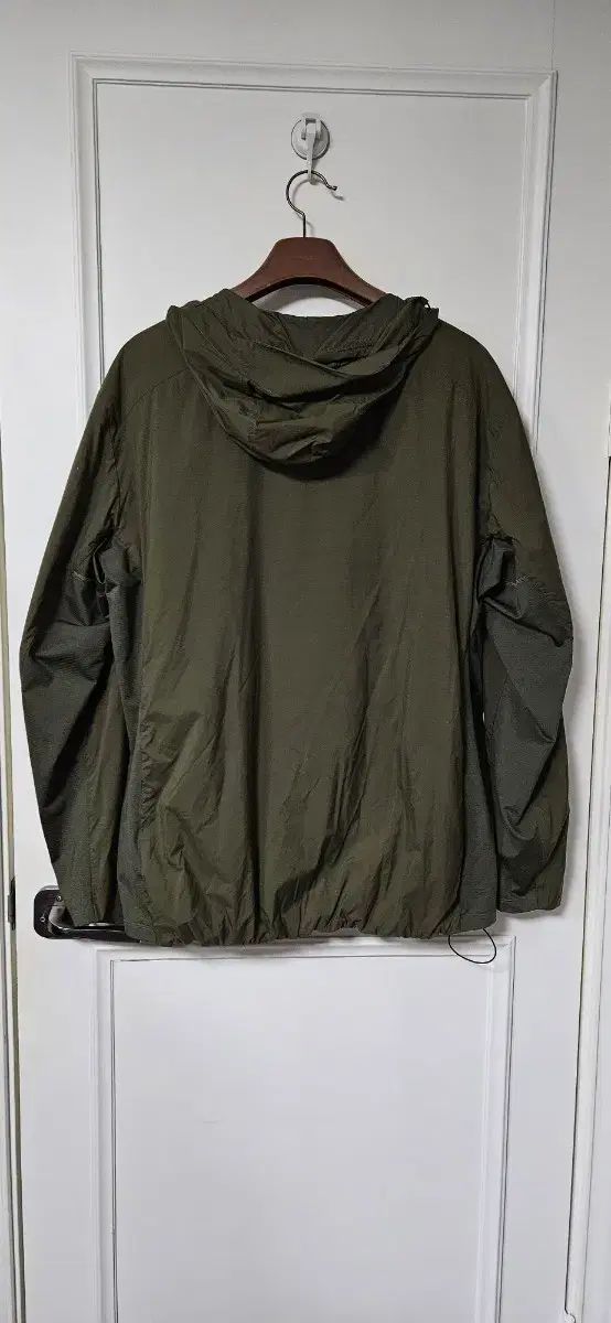 XXL ARC TERYX アトム SL フーディ タツ