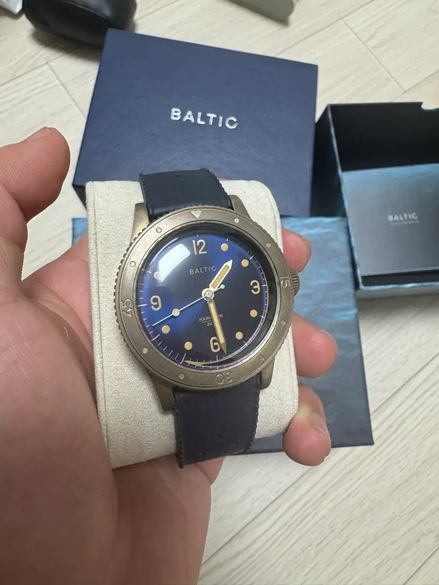 バルティック アクア スカーフ BRONN 韓国通販 ダイバーズウォッチ