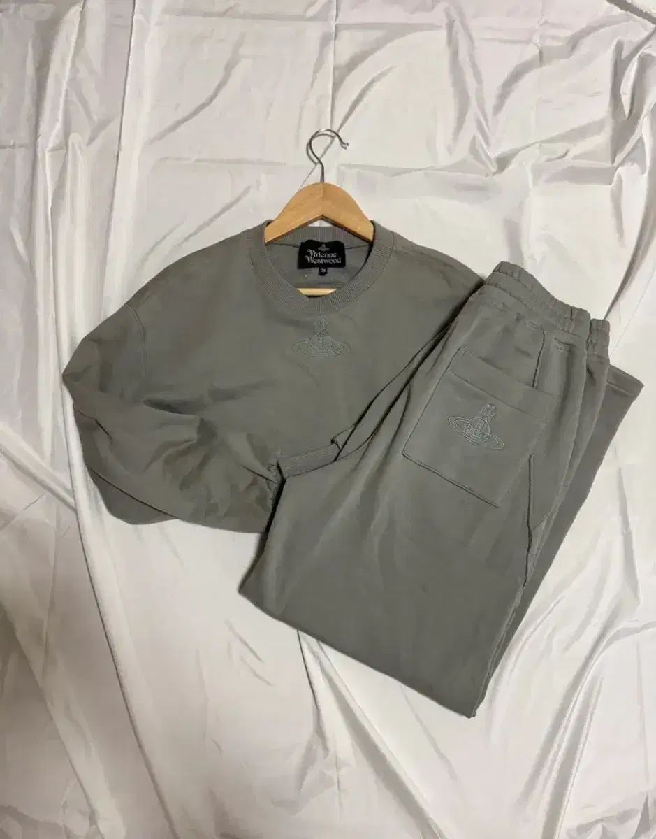 38 ヴィヴィアン ウエストウッド ショート スウェットシャツ セットアップ