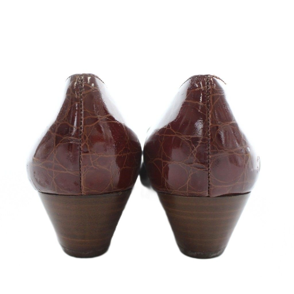 サルヴァトーレフェラガモ Salvatore Ferragamo ヴァラリボン パンプス