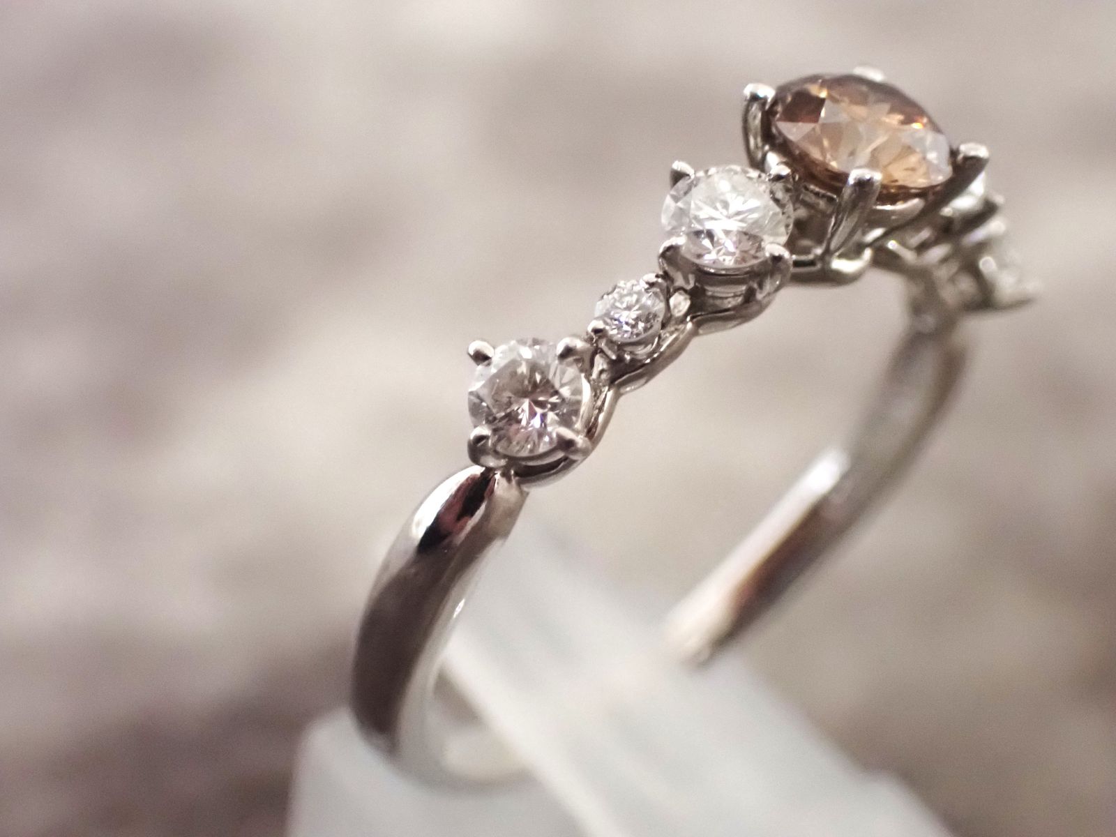 ソリティアダイヤリング Pt