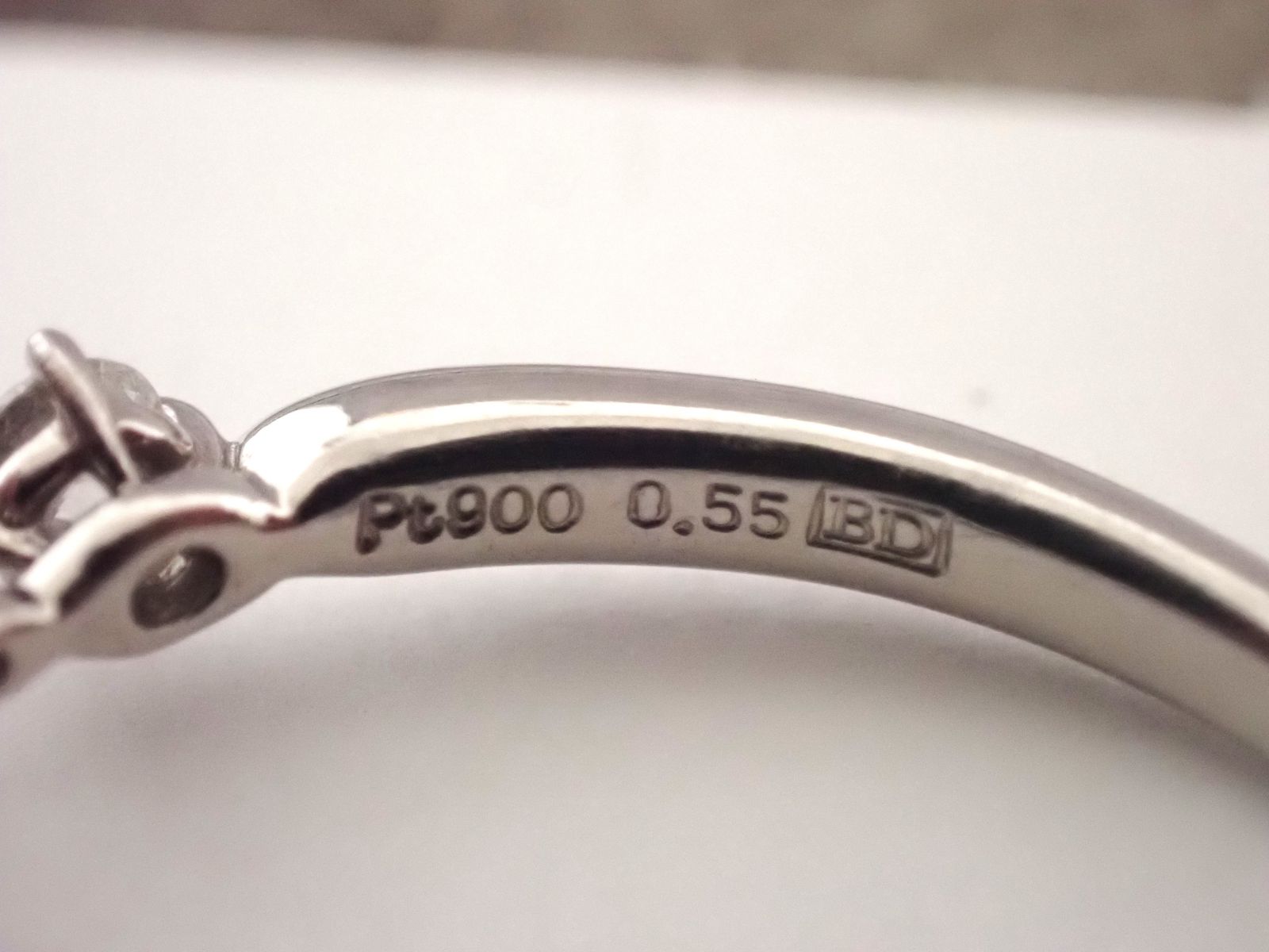 ソリティアダイヤリング Pt