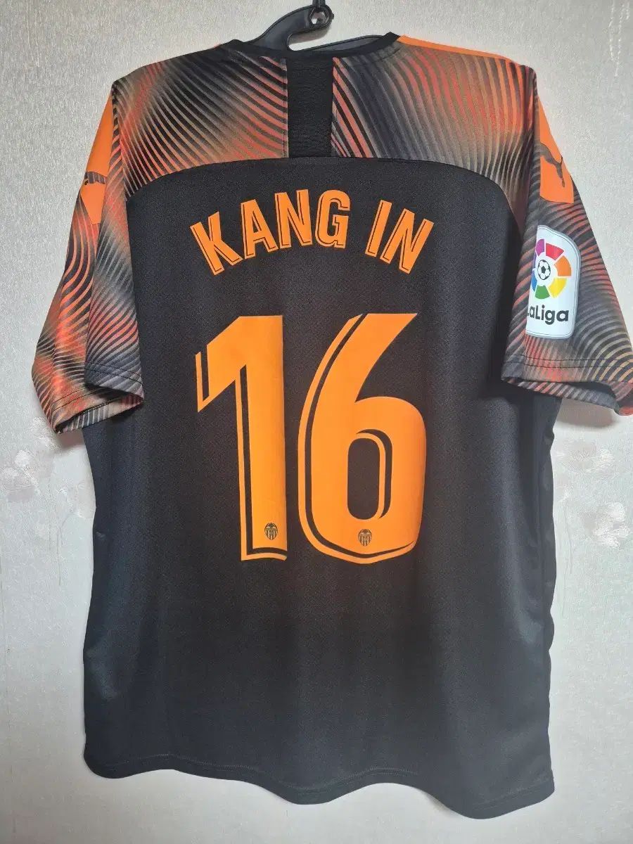 イ カンイン バレンシア 19-20 アウェー レン