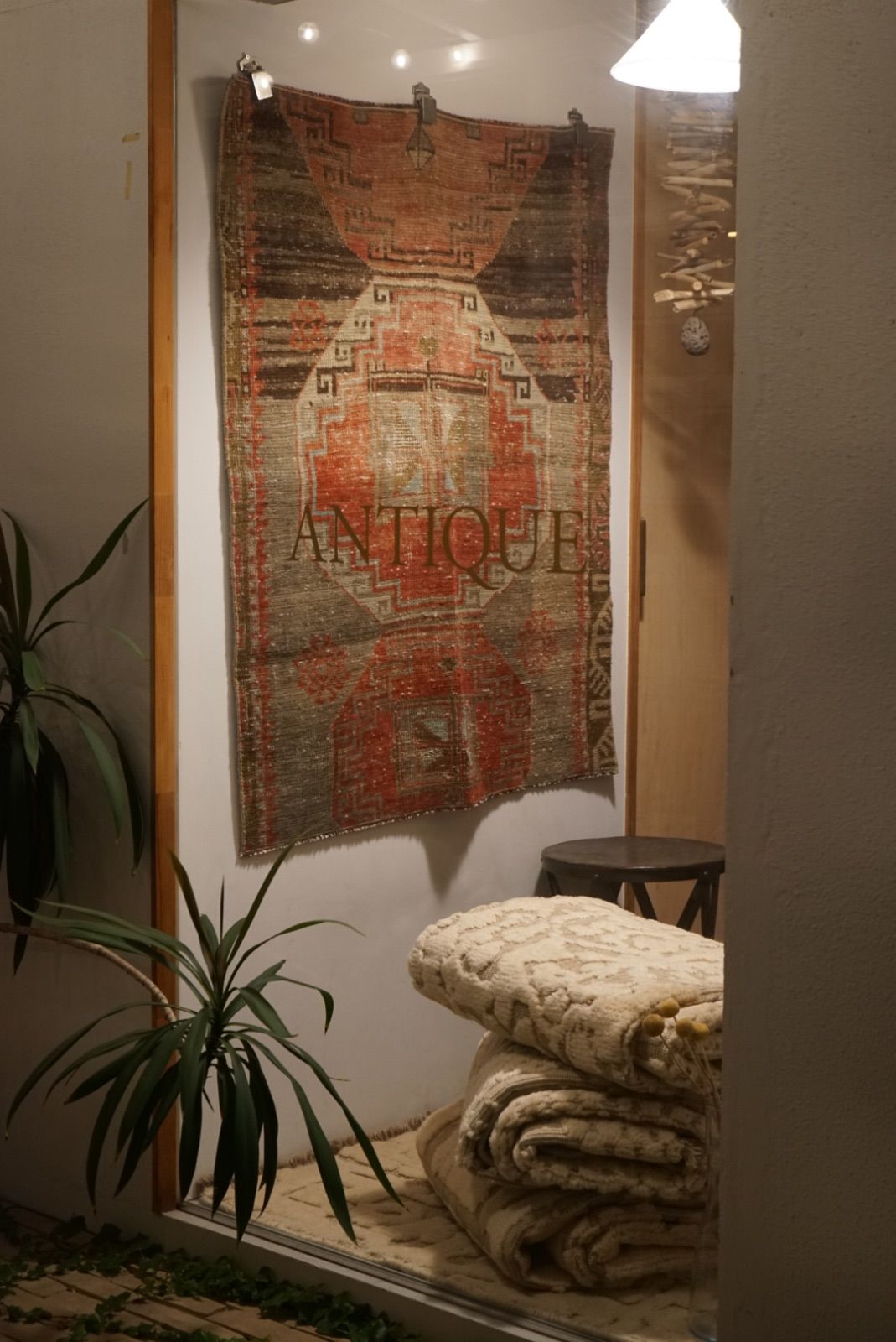 ヴィンテージラグ トルコ アナトリア スモールサイズ ブラウン 114