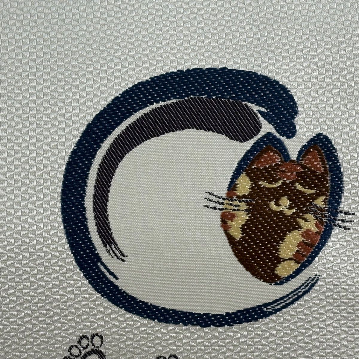 名古屋帯 八寸名古屋帯 松葉仕立て 猫 足跡 灰白 正絹