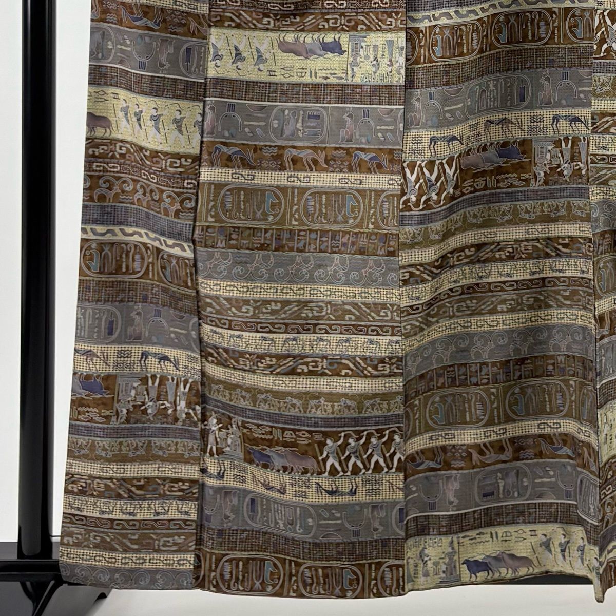 小紋 身丈160 cm 裄丈65.5 M 袷 大島紬地 証紙 コプト柄 段縞 茶色 正絹