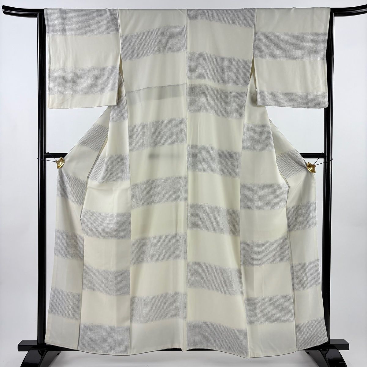 小紋 身丈160 5 cm 裄丈64 M 袷 変わり市松 クリーム 正絹