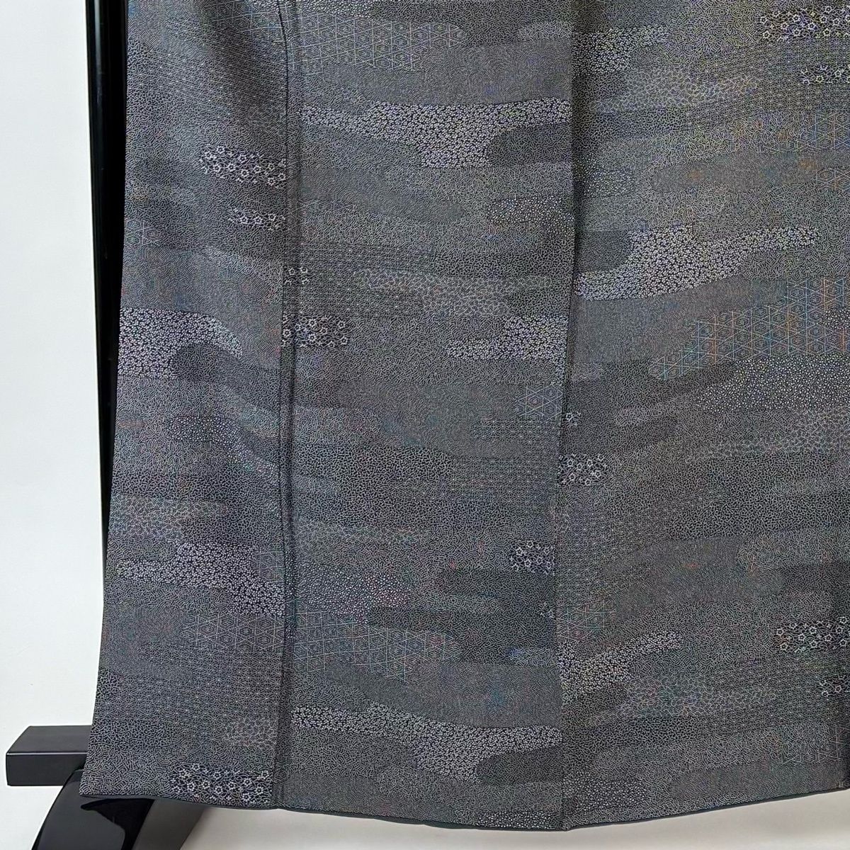 江戸小紋 身丈162.2 cm 裄丈65 M 袷 寄せ柄 ヱ霞 黒灰 正絹