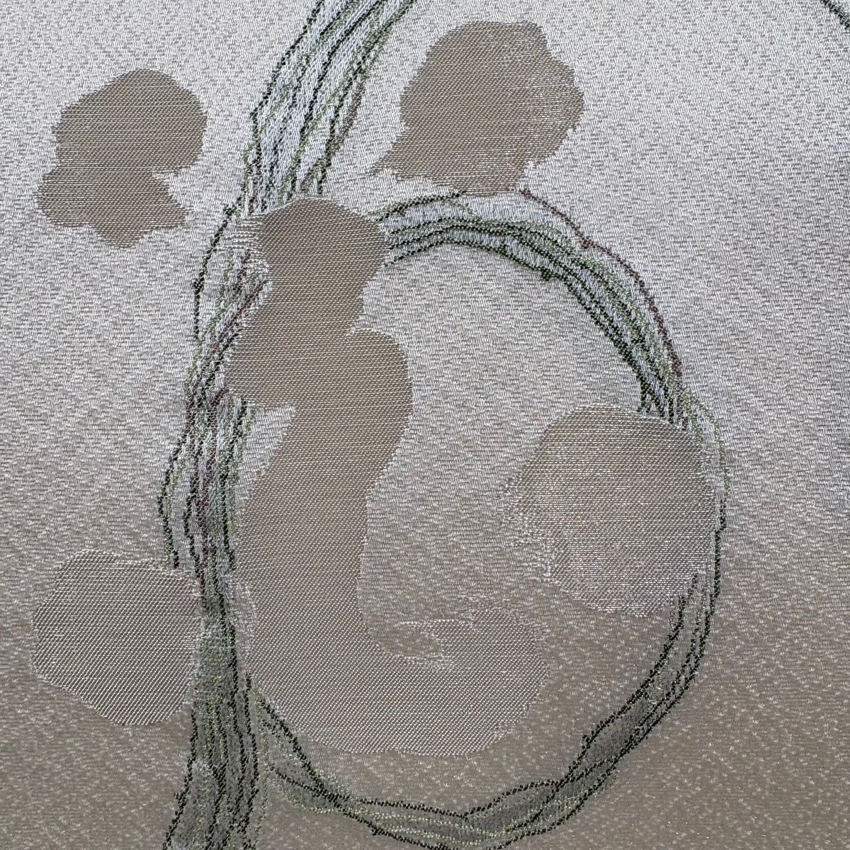 開き名古屋帯 秀品 落款 枝花 草花 銀糸 クリーム 正絹