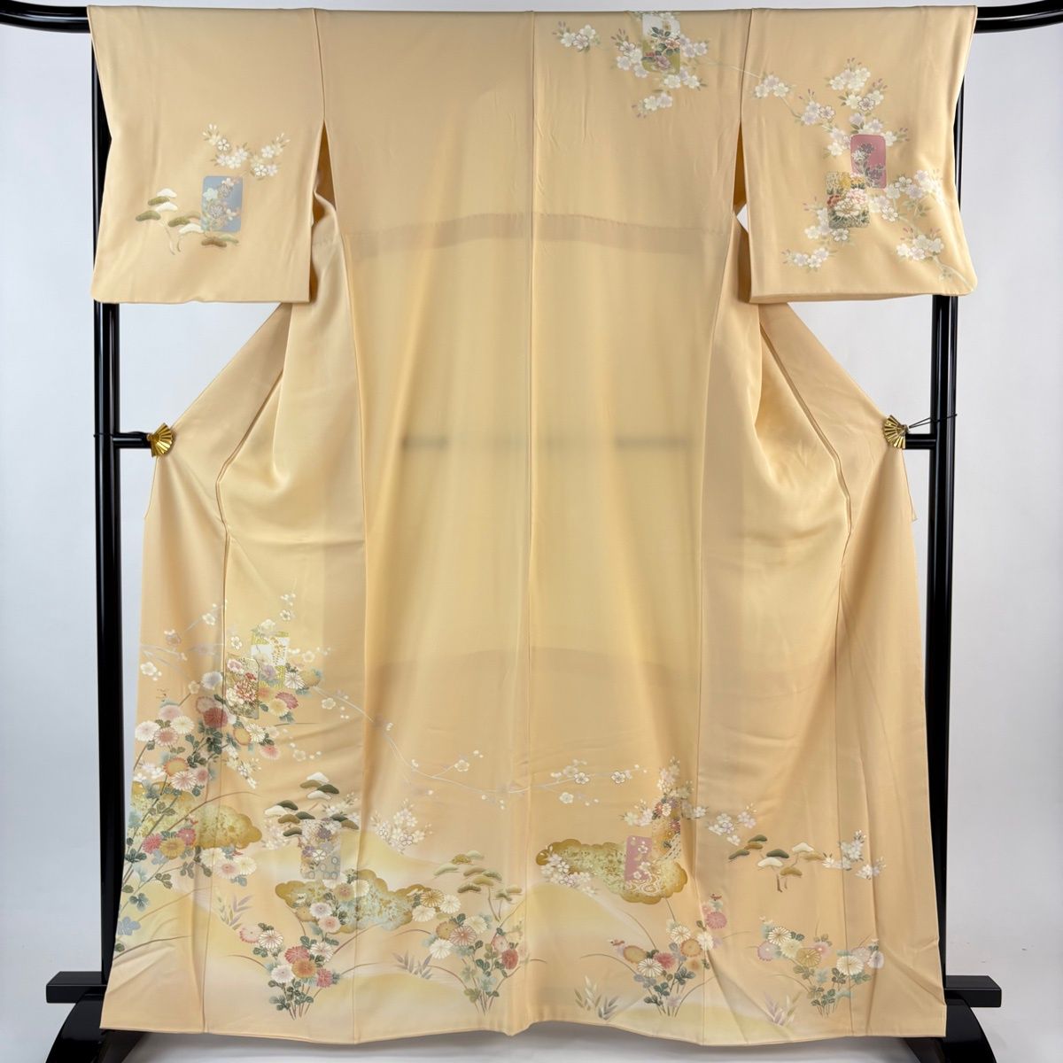 訪問着 身丈164cm 裄丈67cm M 袷 破れ色紙 菊 金糸 金彩 ベージュ 正絹 秀品 【】