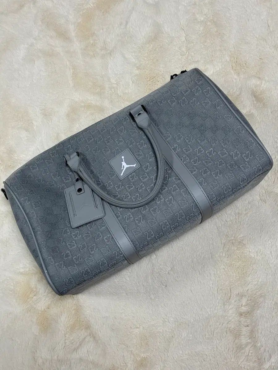 ジョーダン 23 ナンバリング ダッフルバッグ グレー