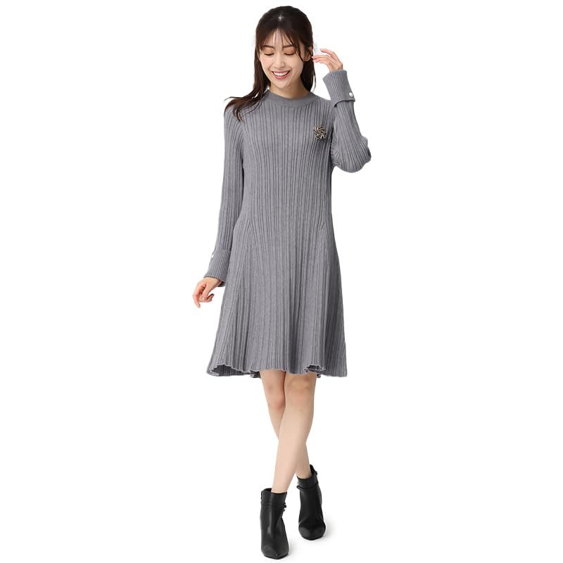 ミッシュマッシュ ワンピース ニットワンピース ブローチ Aライン クルーネック 長袖 レディース GREY