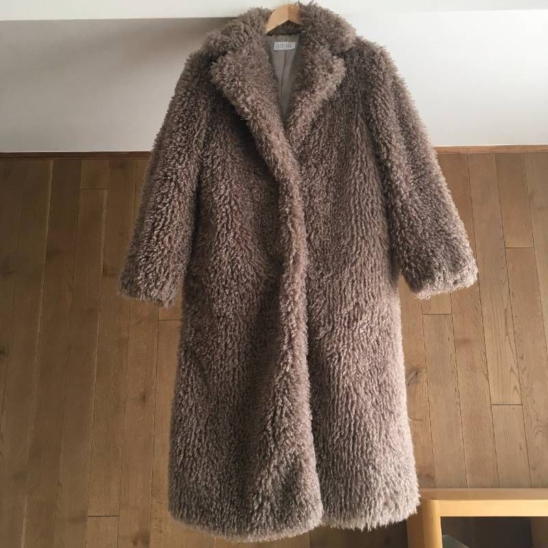 美品 BARNEYS NEWYORK（バーニーズニューヨーク）フェイクカーリー