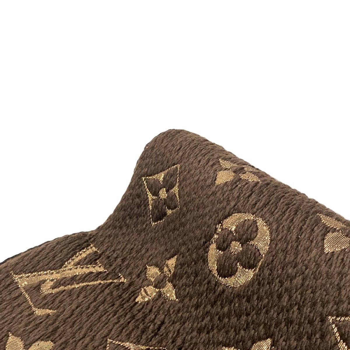 LOUIS VUITTON(ルイヴィトン) マフラー エシャルプロゴマニアシャイン