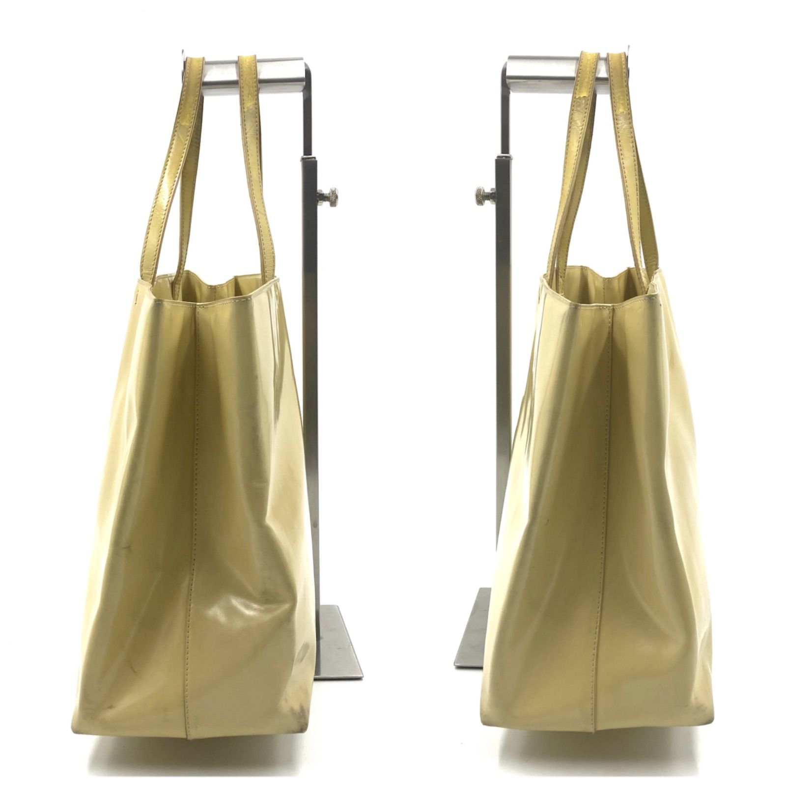 PRADA プラダ メタリックレザートートバッグ ロゴ型押し ベージュ 