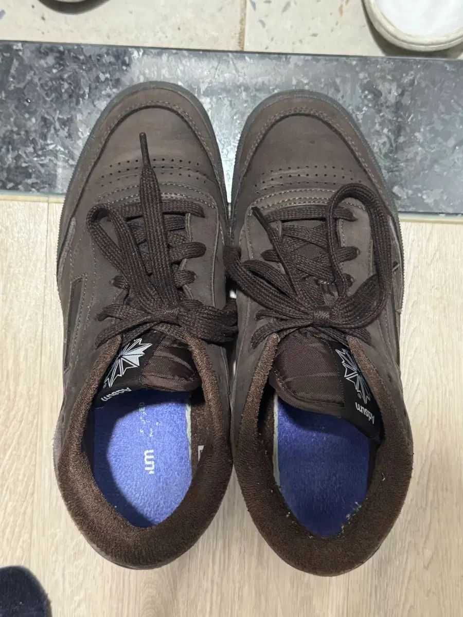 270 リーボック x アドサム クラブシー ミッド 2 ダークブラウン