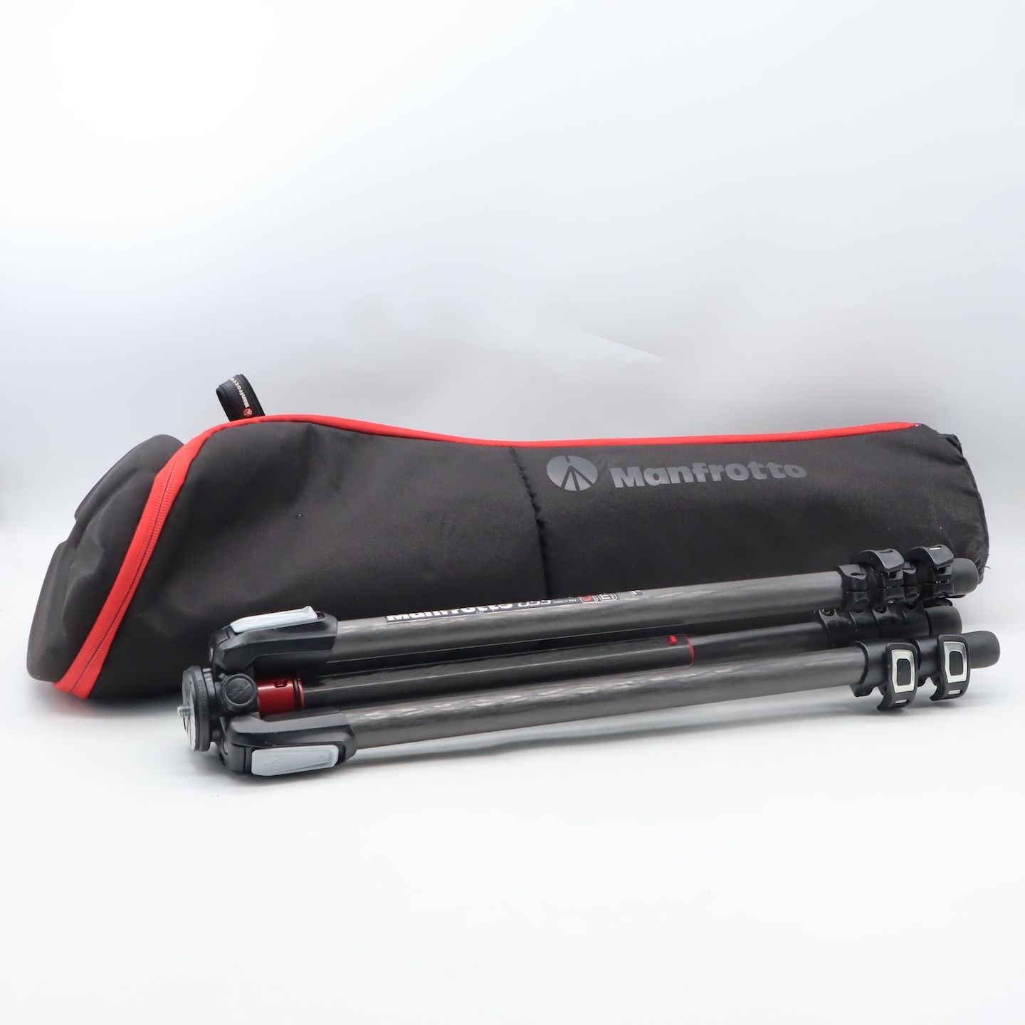 マンフロット Manfrotto 055シリーズ カーボン 3段