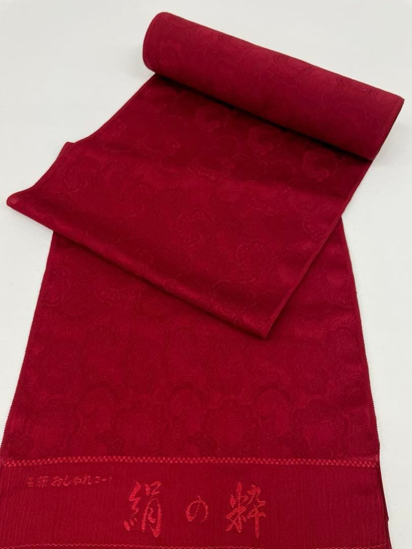 コート地 ふくれ織 紋意匠 無地 朱・緋色 正絹 反物 コート地 ふくれ織 紋意匠 朱・緋色 正絹 反物 T9145 - メルカリ