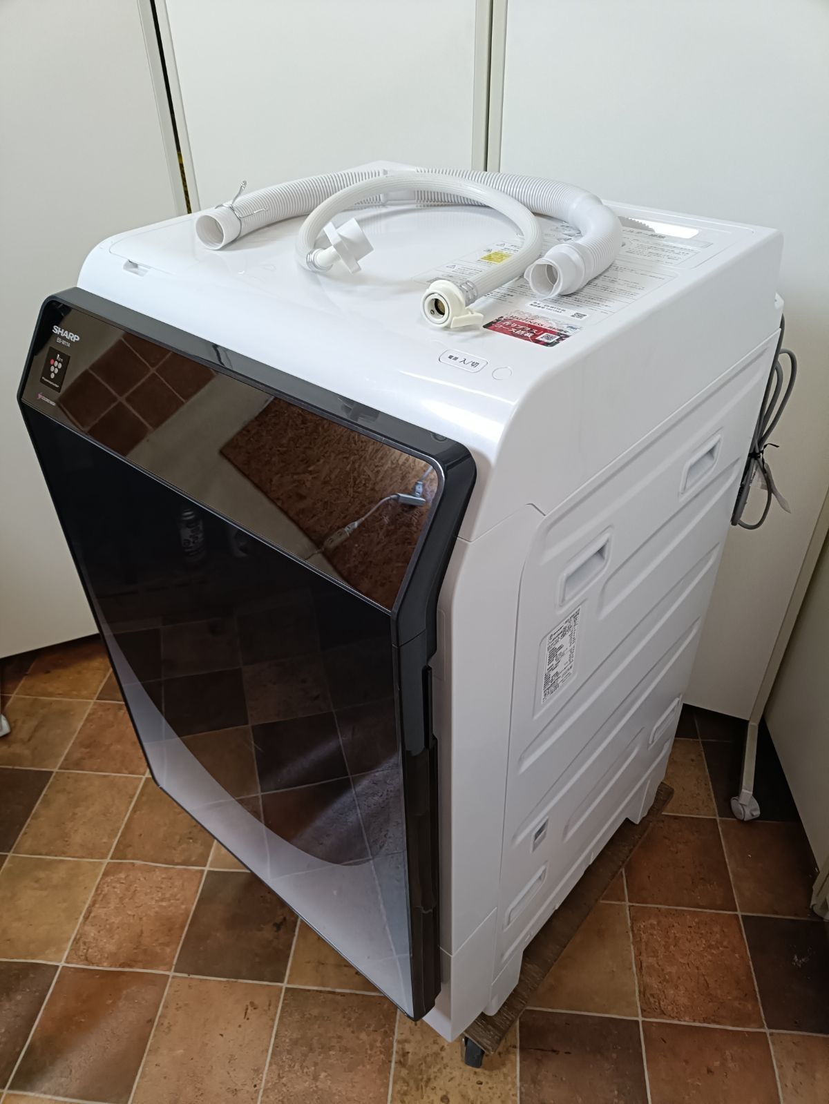 シャープ SHARP ドラム式洗濯機 ES W 114 SL 22年製 左開 11 kg 6 0