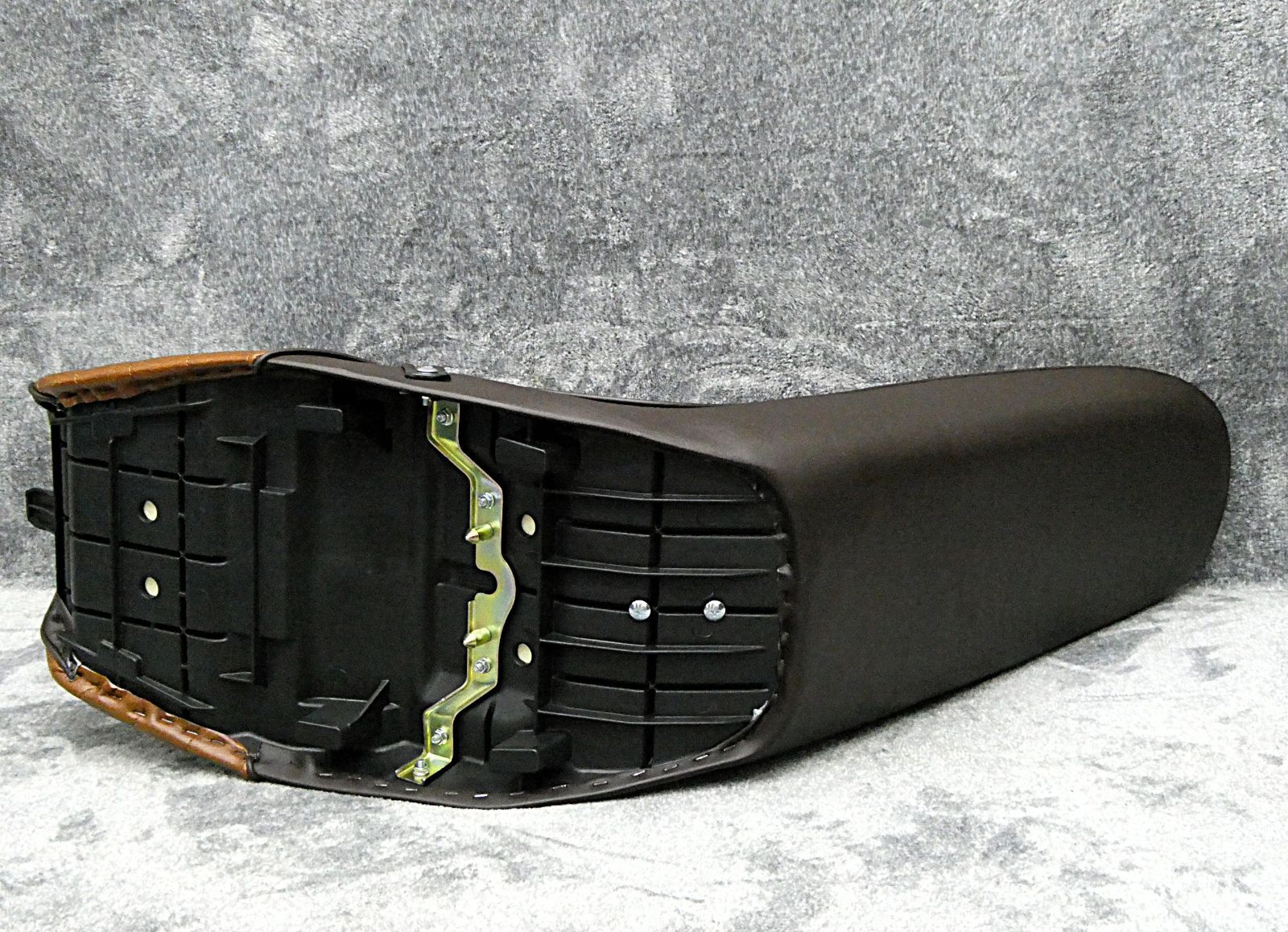 ZRX400 茶ツートン 60cm 三段シート/ブラウン 補強入り