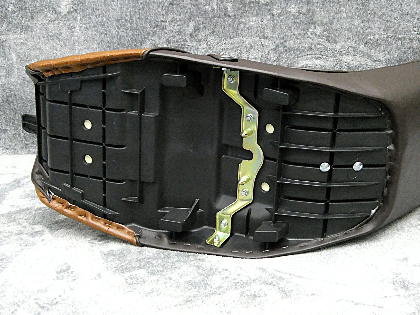 ZRX400 茶ツートン 60cm 三段シート/ブラウン 補強入り