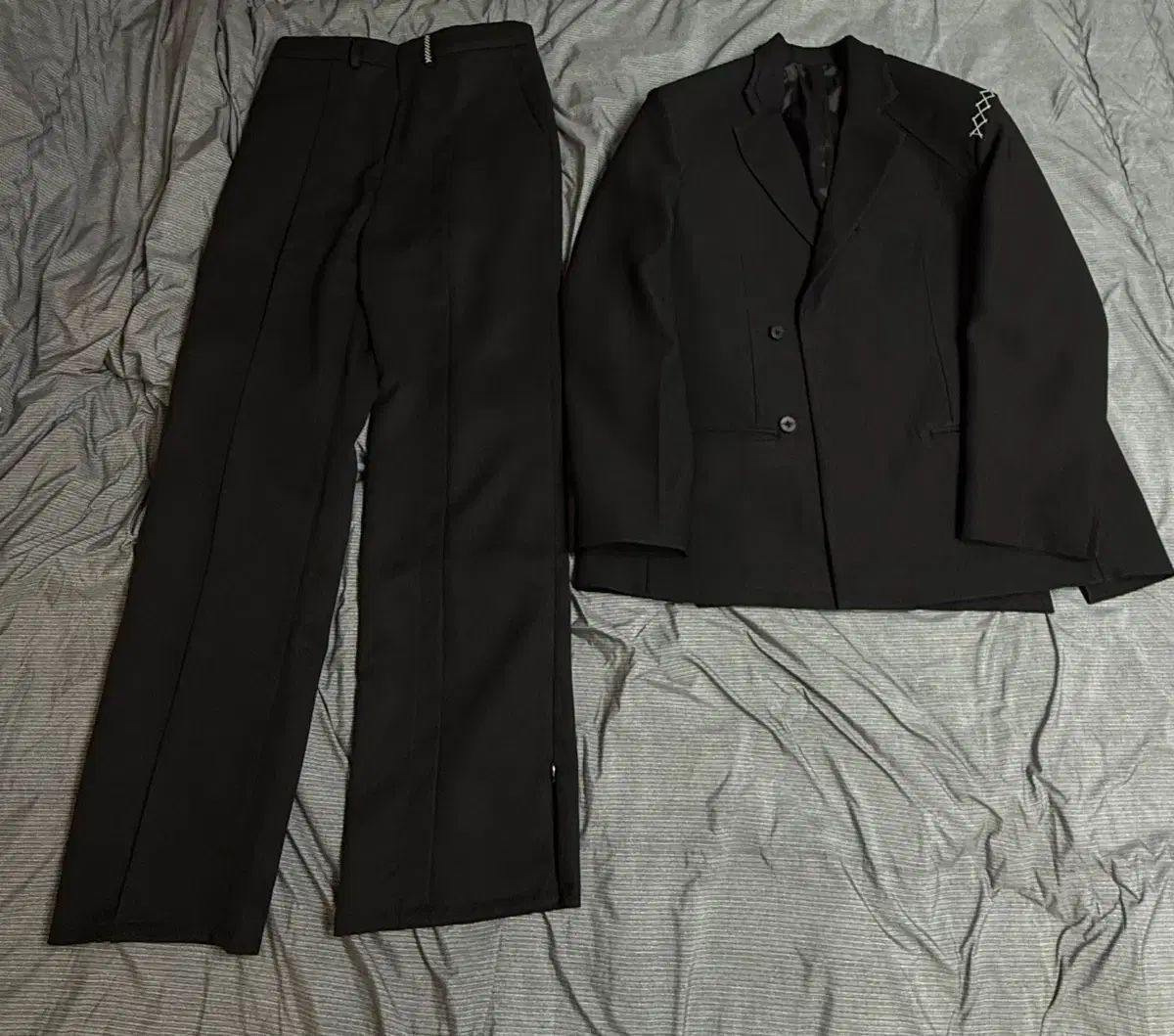 ジュン J 20 IX刺繍 ブレーザー P 10 RE フ スラックス セットアップ M