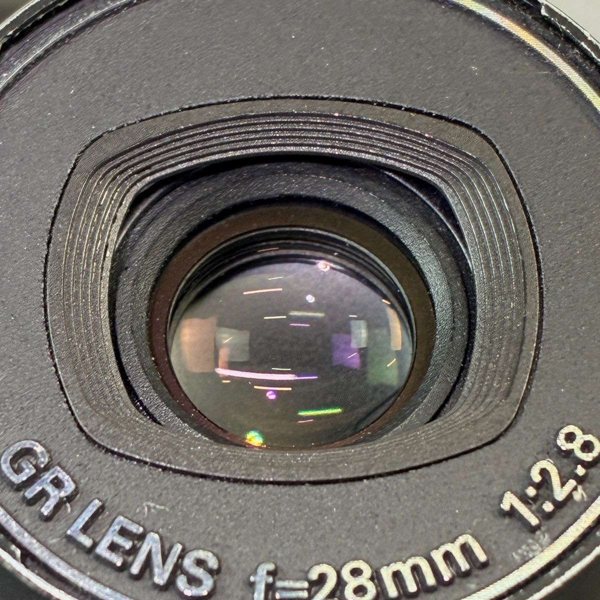 コンパクトカメラ