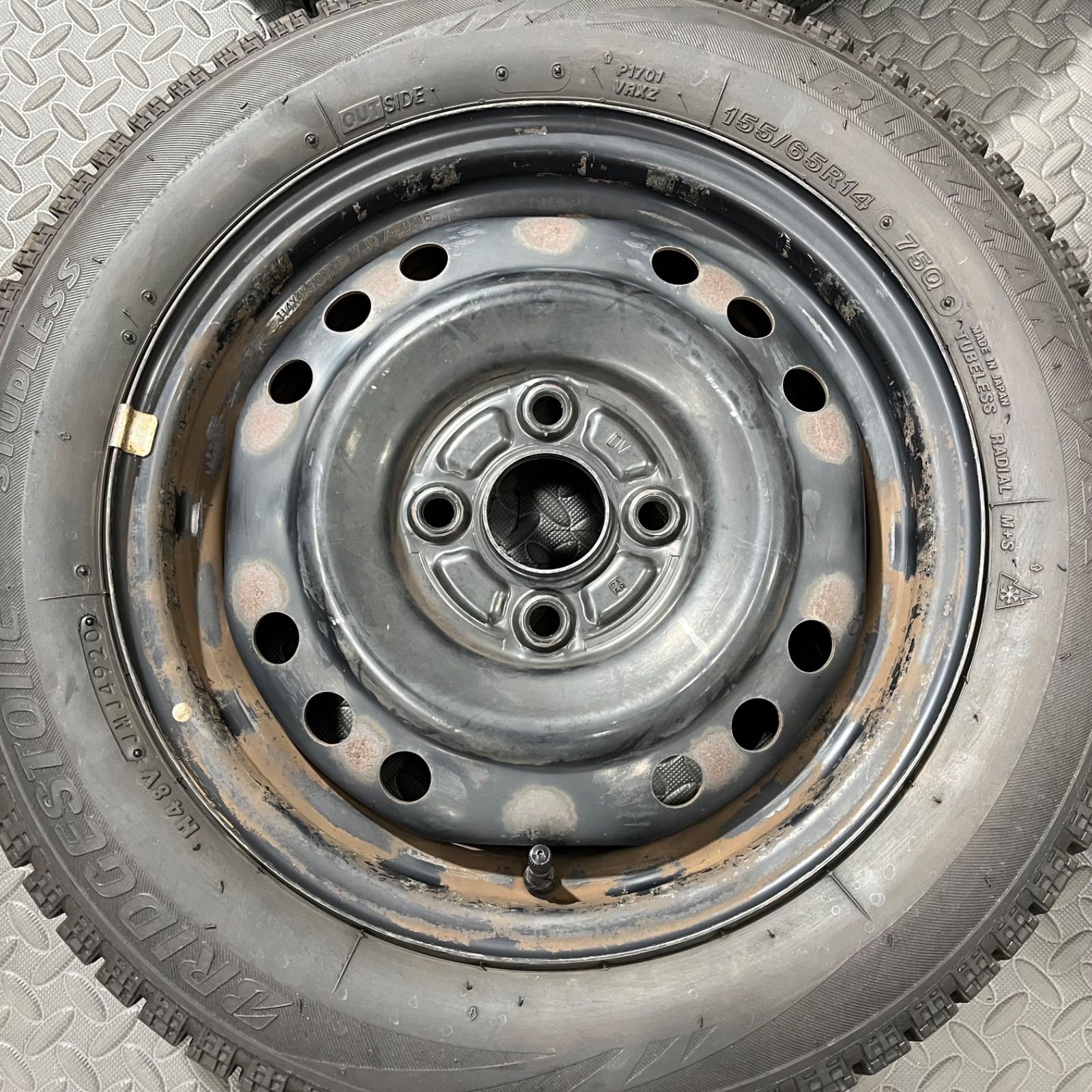 ブリザックVRX ダイハツ