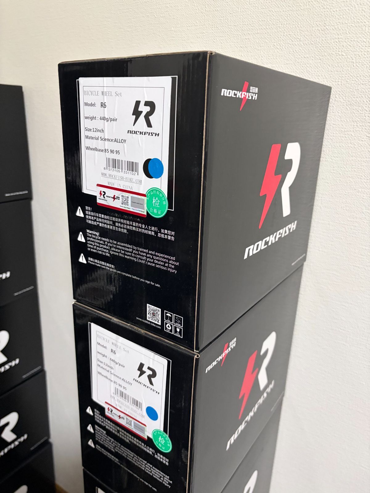 ROCKFISH R6 ホイール＋CST Team limited タイヤセット ROCKFISH R6 ホイール＋CST Team limited タイヤセット V1189