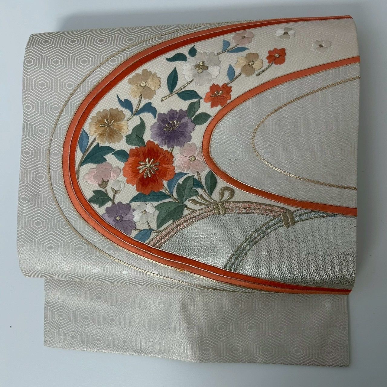 名古屋帯 刺繍 金駒刺繍 花柄 素敵な加工 九寸 正絹 MA-1874 - メルカリ
