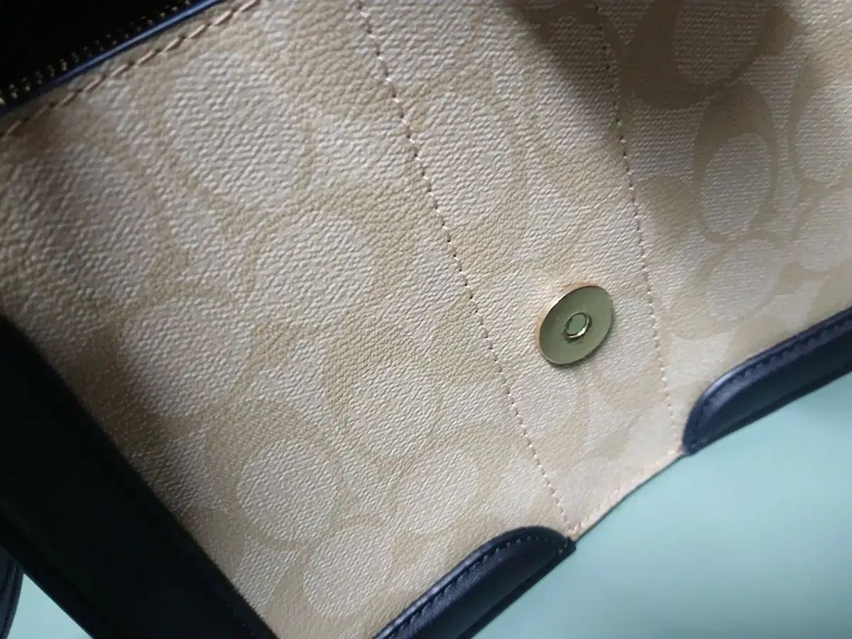 COACH 注文 シグネチャー ショルダーバッグ ブラック コンビ 未使用