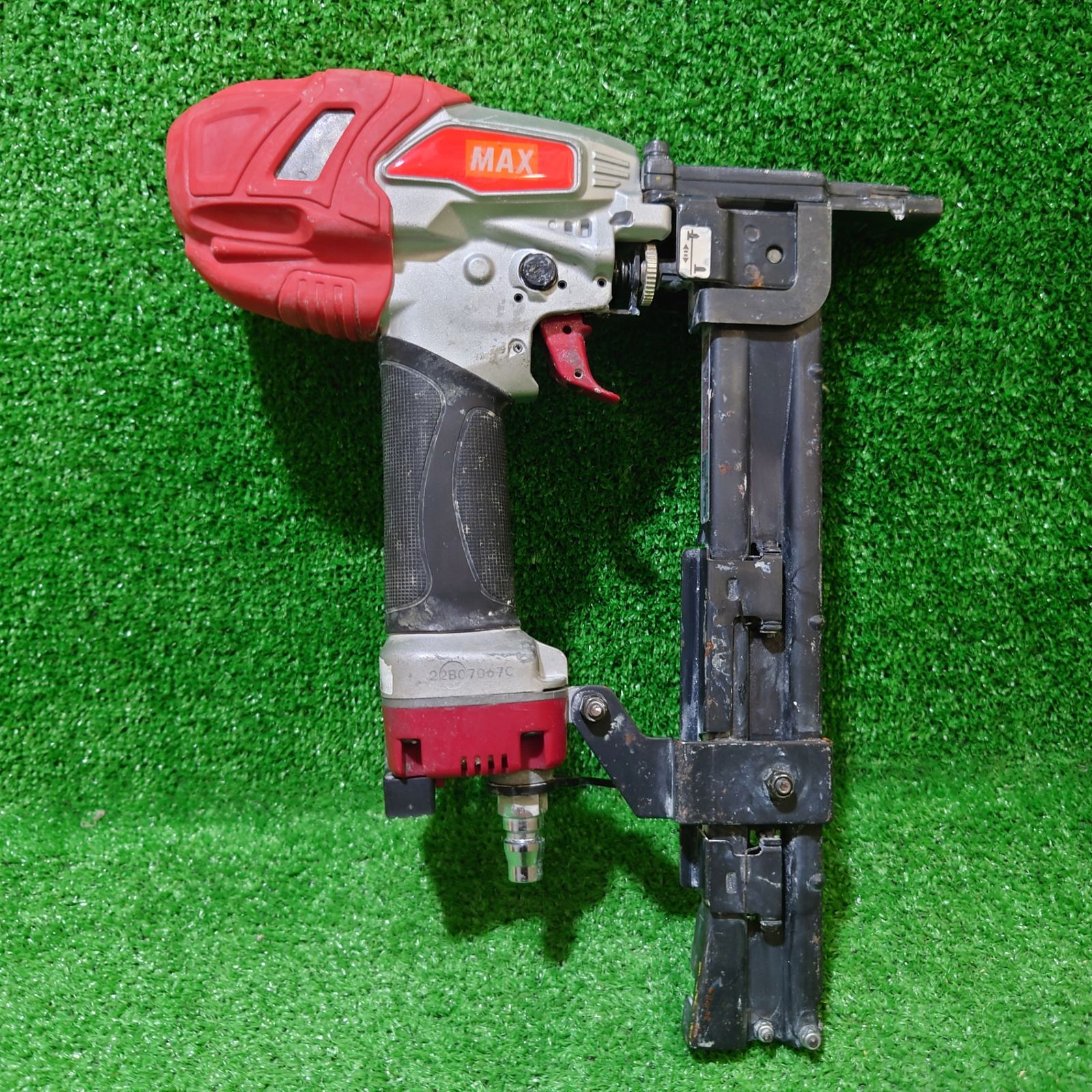 MAX TA 232 G 2 4 MA エアネイラ ヘッド部ボルト1本抜け有･