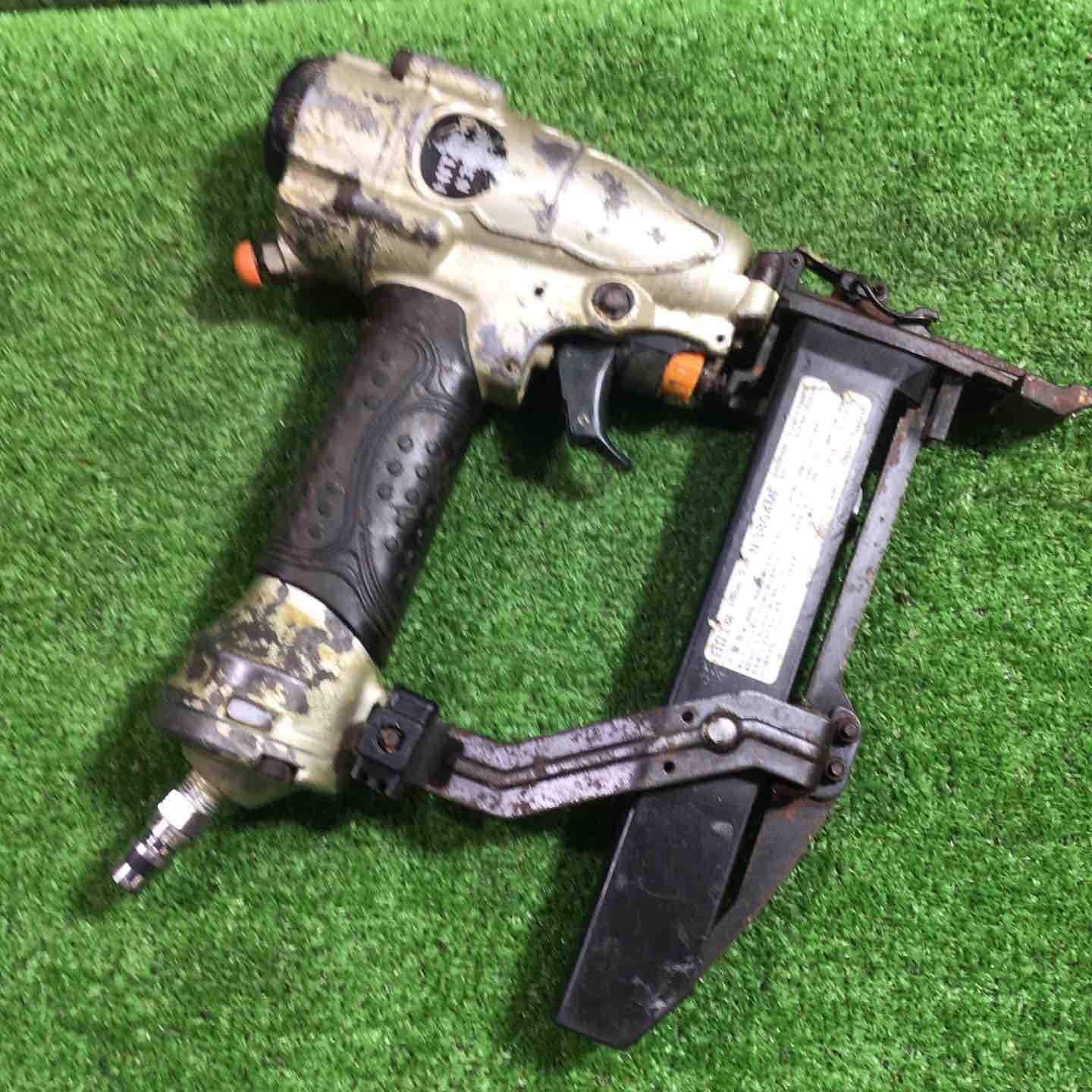 日立工機 常圧フロアタッカ