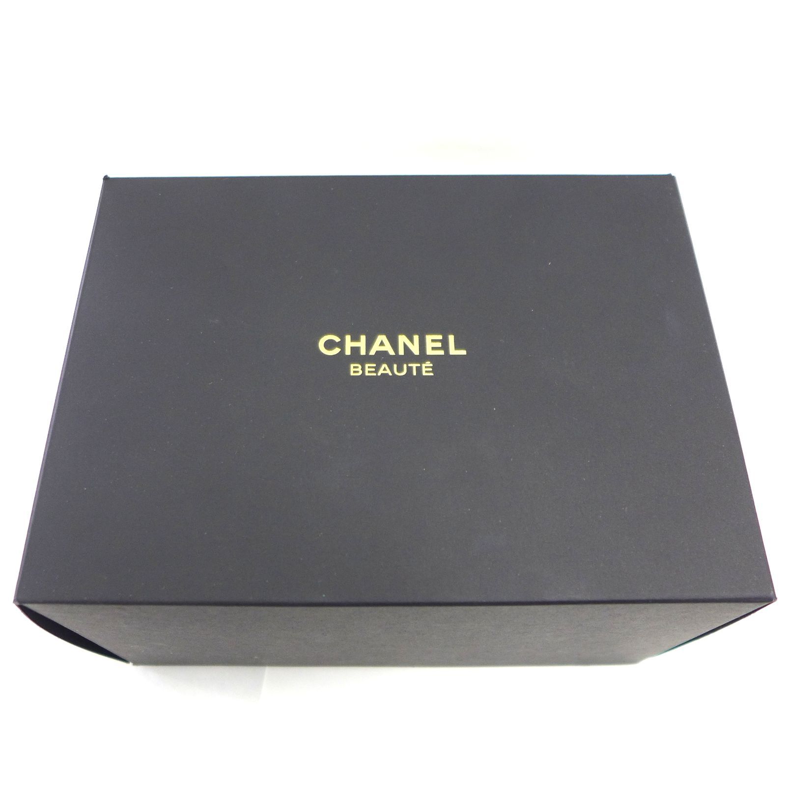 CHANEL BEAUTE ノベルティ メイクポーチ バニティポーチ 公田店 - メルカリ
