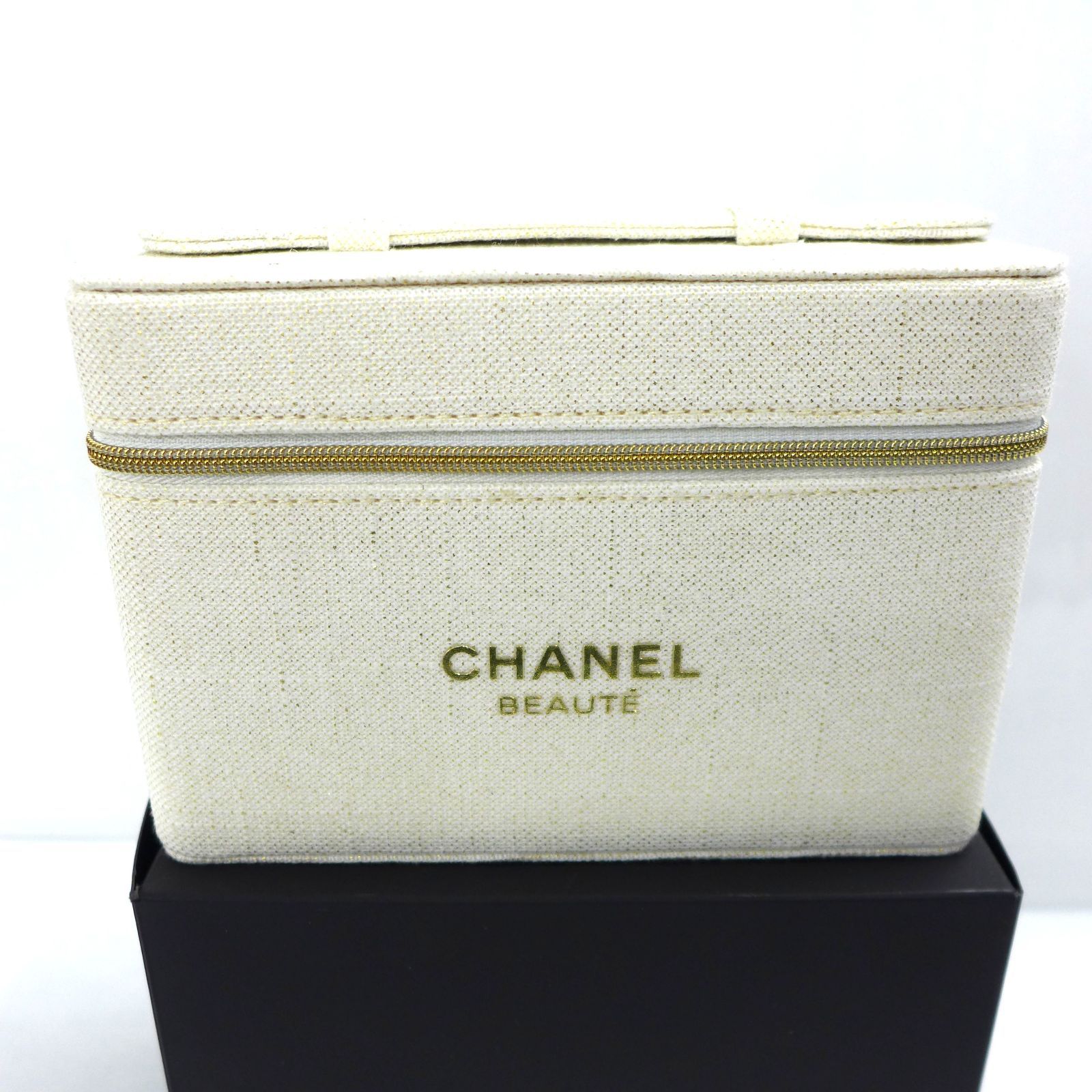 CHANELノベルティバニティポーチ CHANEL BEAUTE バニティ ポーチ
