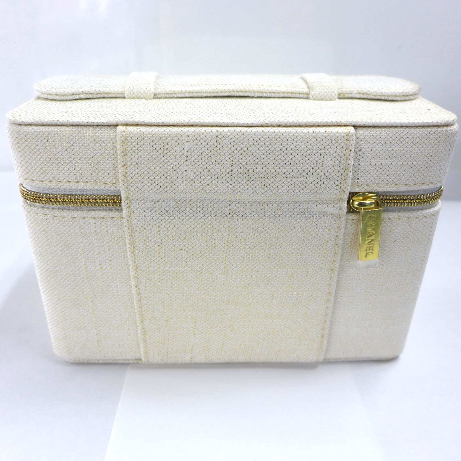 CHANELノベルティバニティポーチ CHANEL BEAUTE バニティ ポーチ