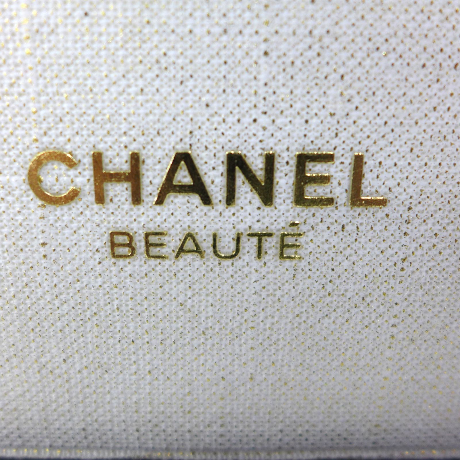 CHANEL BEAUTE ノベルティ メイクポーチ バニティポーチ 公田店 - メルカリ
