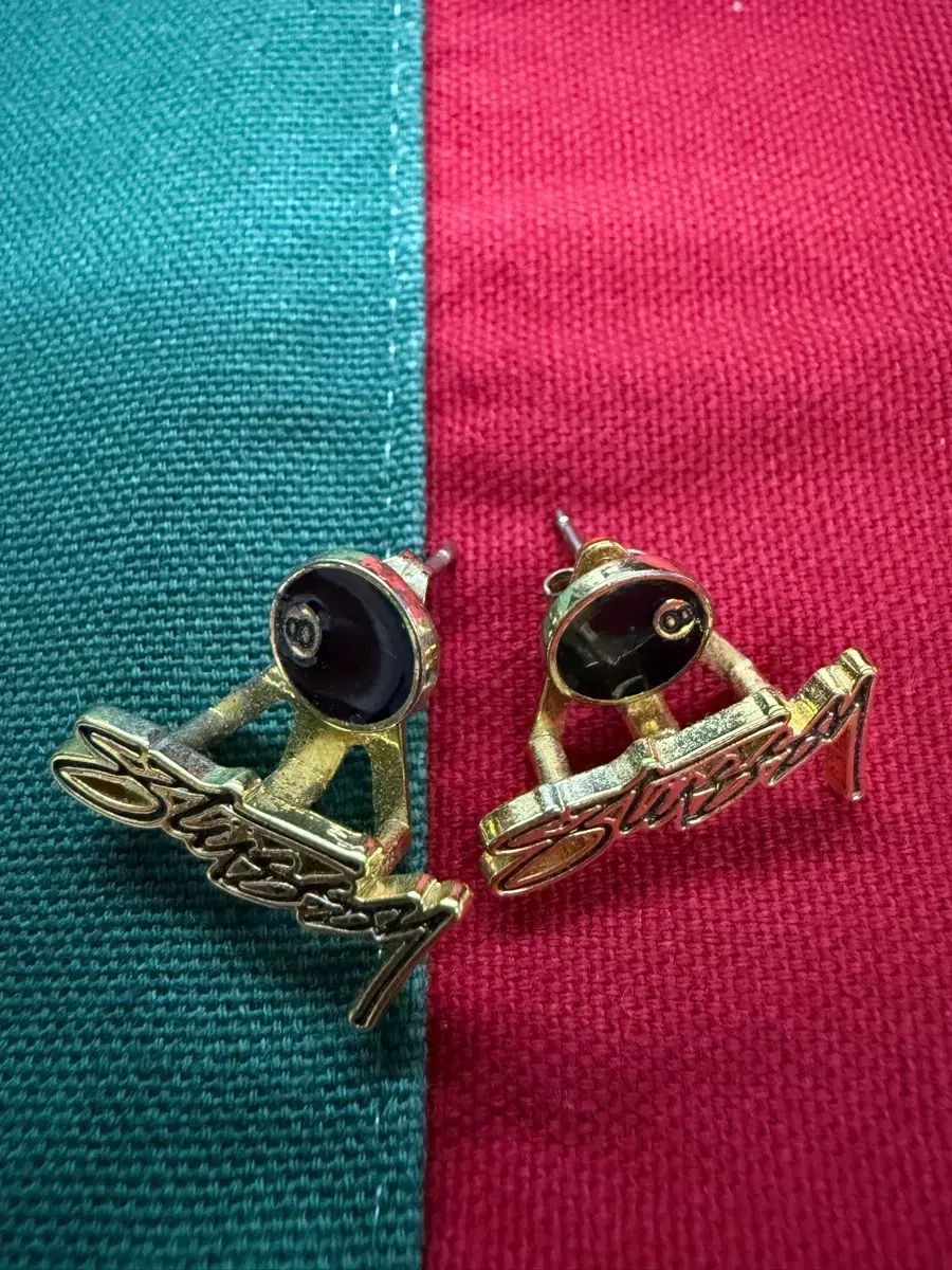 STUSSY ステューシー 8 ボール イヤリング