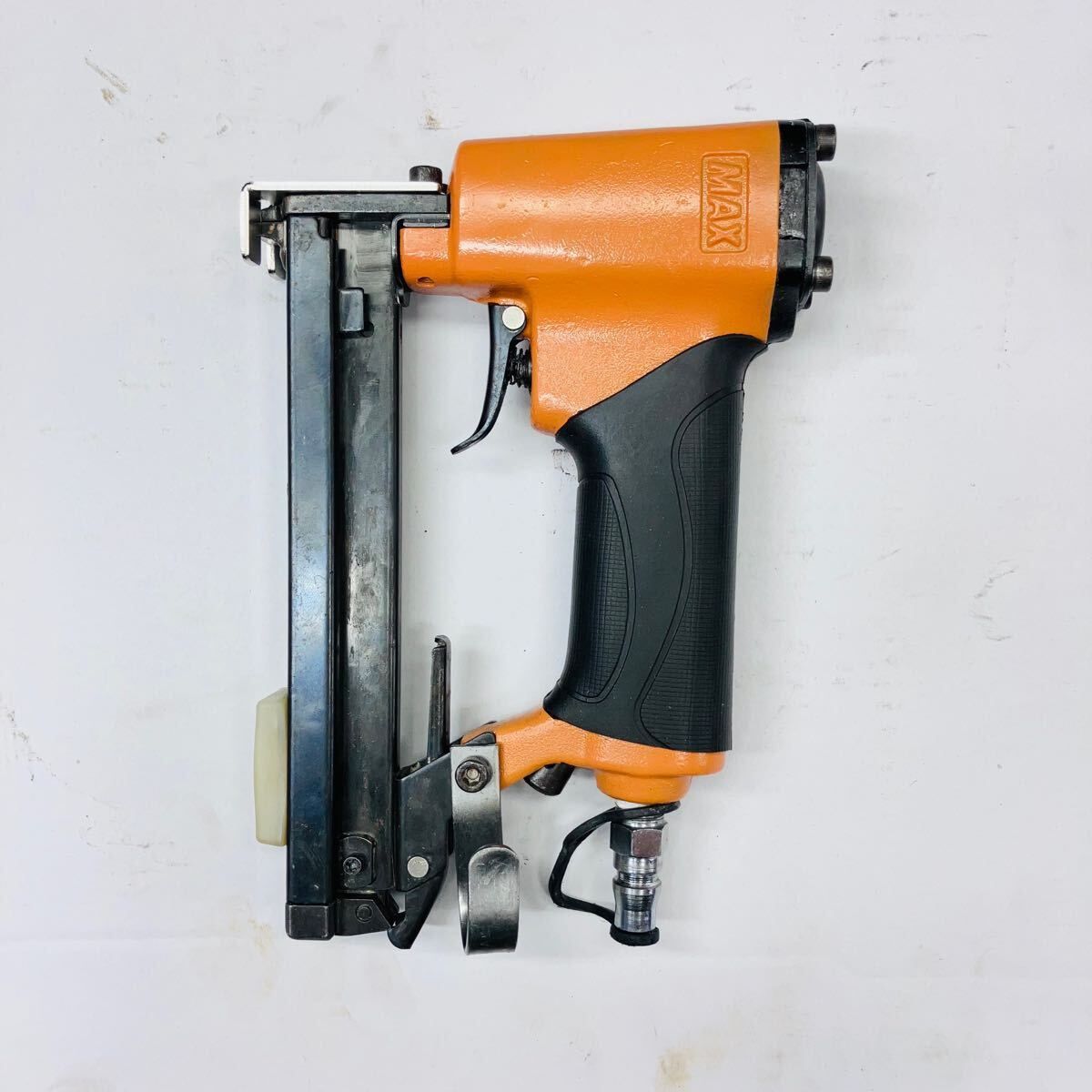 整備品 動作良好 MAX マックス 常圧 4 mm エアタッカー TA-20 A 422 J キュウオン